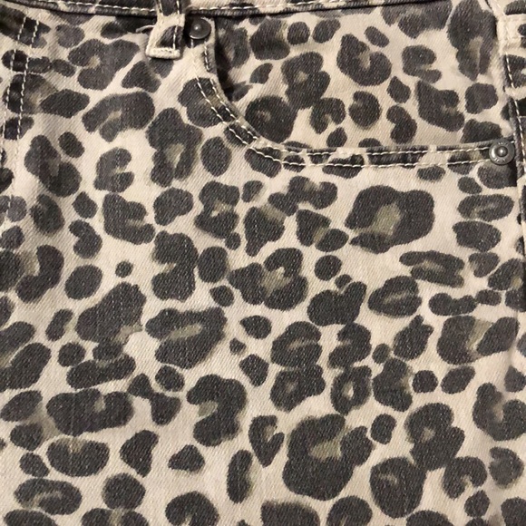 Loft leopard print skinny jeans - Picture 8 of 13